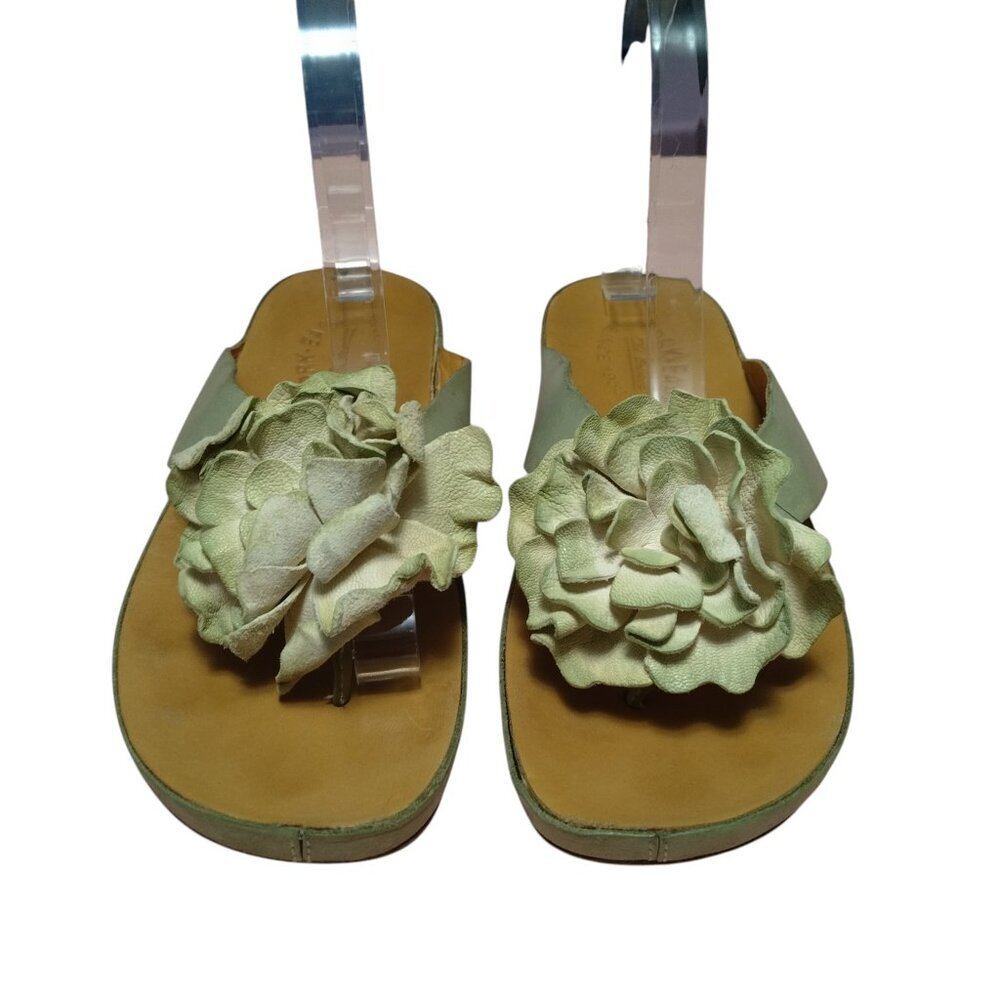 Kork-Ease Women's Size 8 Leather Thong Green Flip Flop Sandals Flower Accent